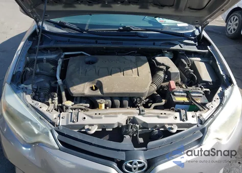 2014 Toyota Corolla Le Plus z USA, uszkodzony, nr VIN 5YFBURHE5EP073296